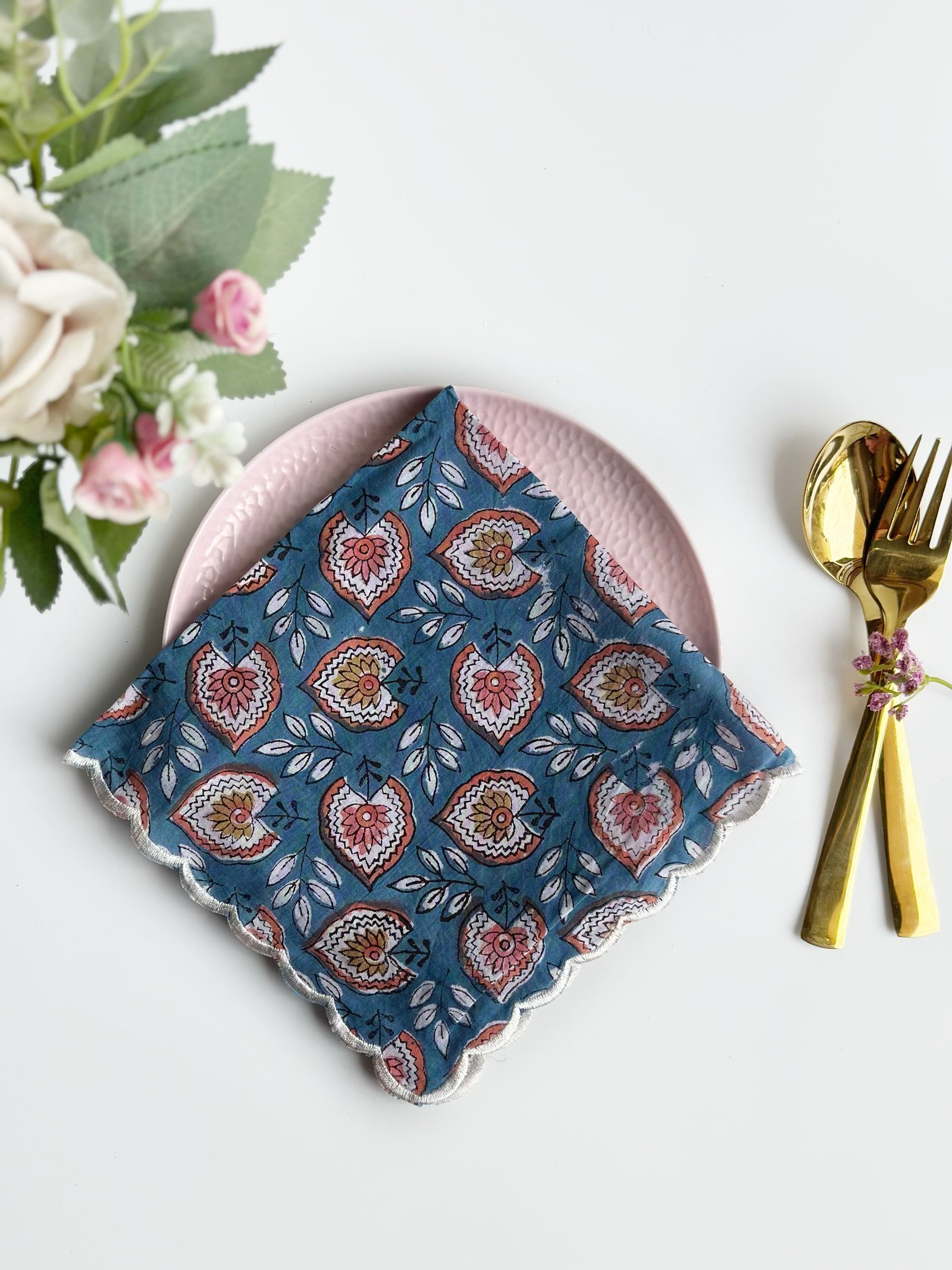 Blue Blossom Scalloped Napkin (set of 6)