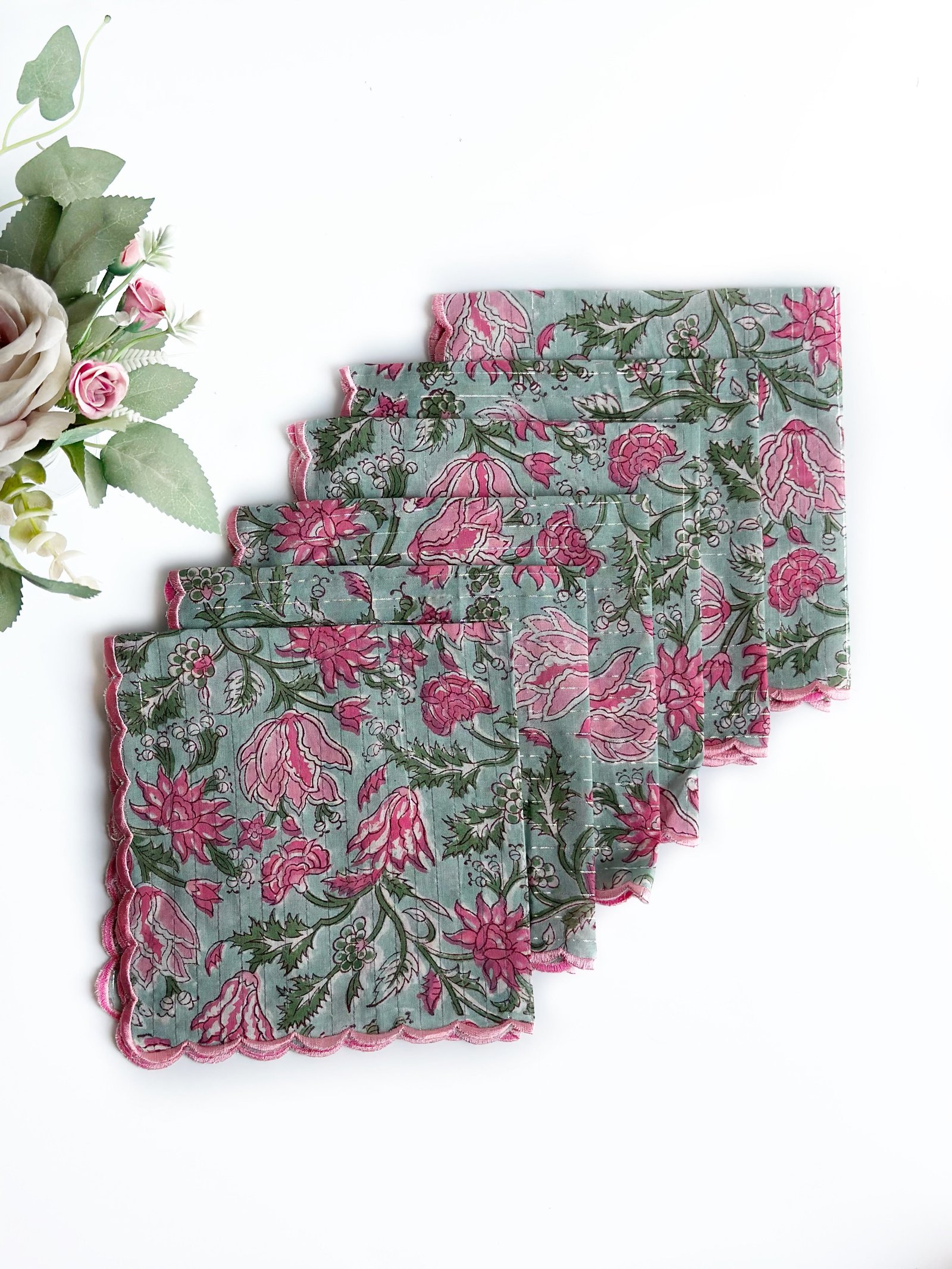 Rose Meadow Scalloped Napkins (set of 6)